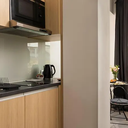 Colors Of Music, Centre Apartment